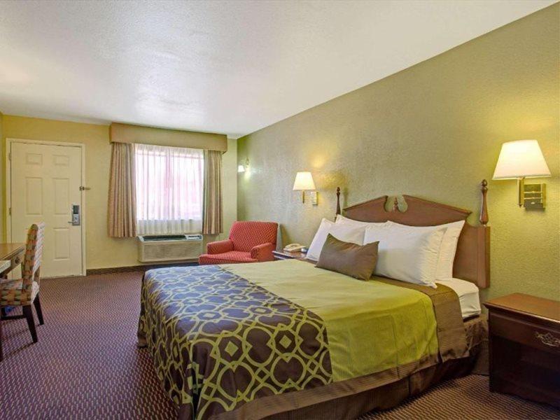 Travelodge By Wyndham Tucson Az Cortaro Buitenkant foto