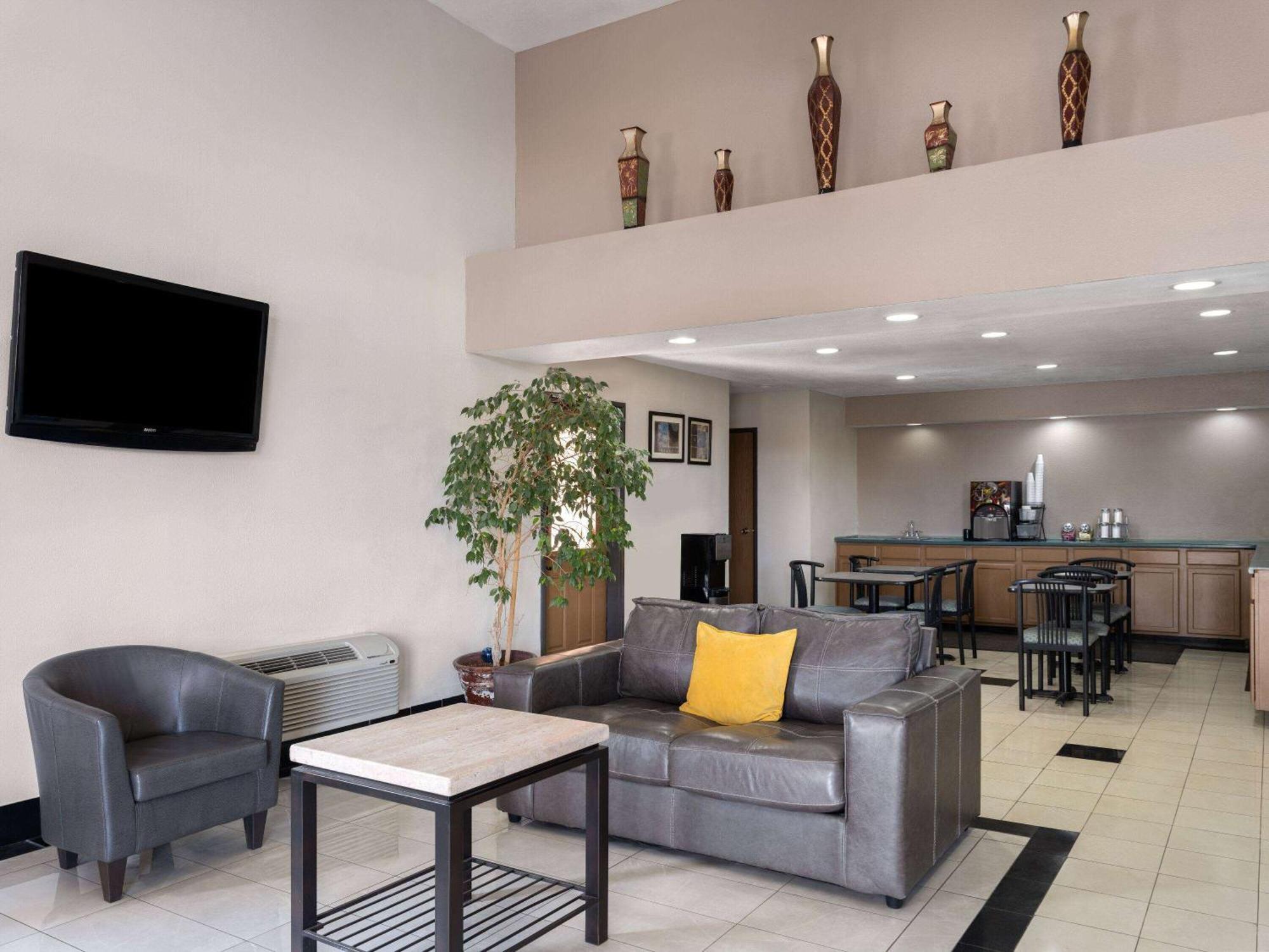 Travelodge By Wyndham Tucson Az Cortaro Buitenkant foto