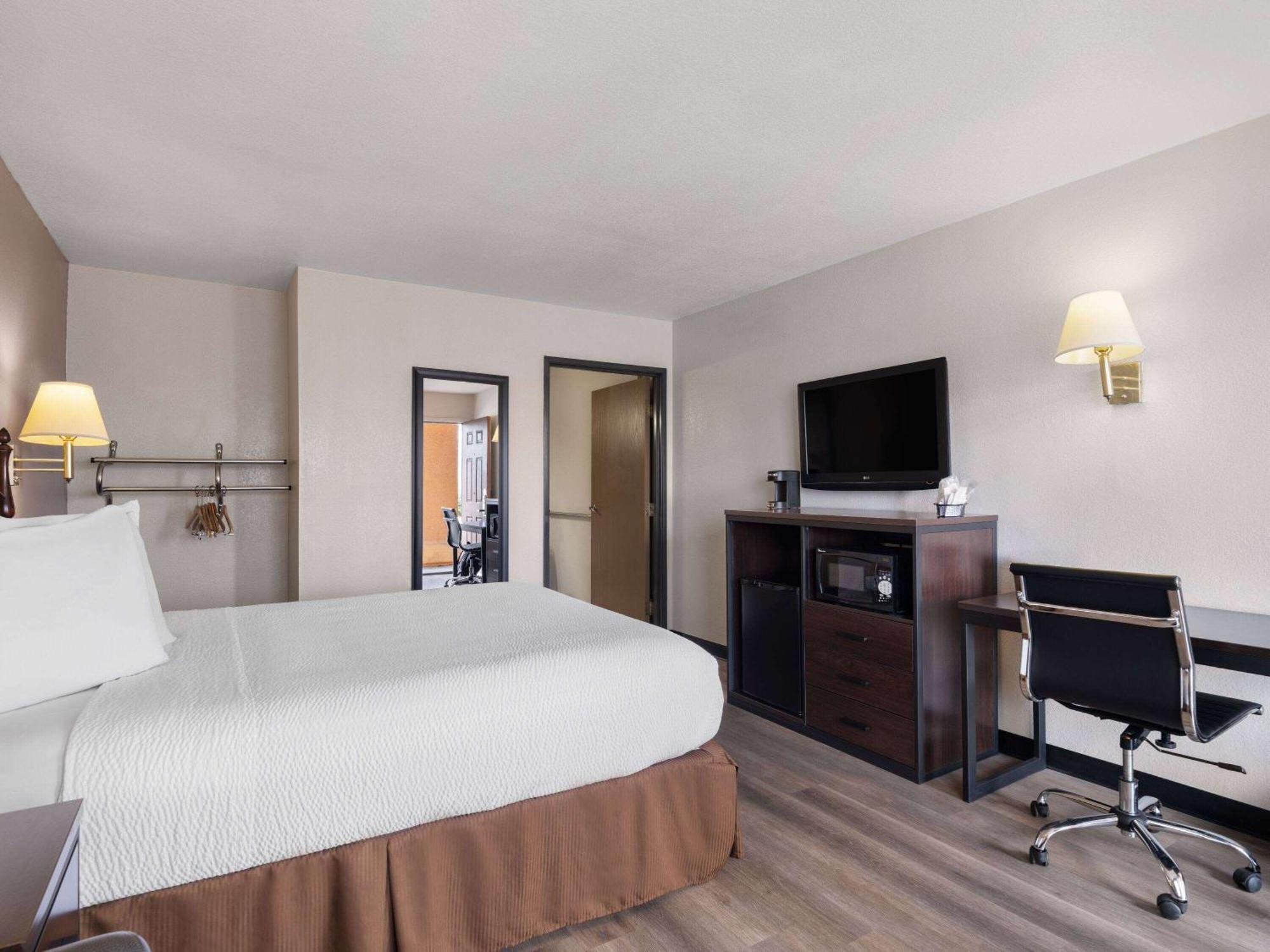 Travelodge By Wyndham Tucson Az Cortaro Buitenkant foto