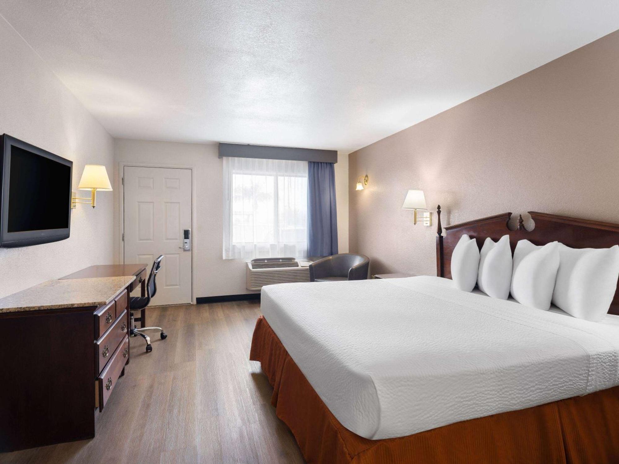 Travelodge By Wyndham Tucson Az Cortaro Buitenkant foto