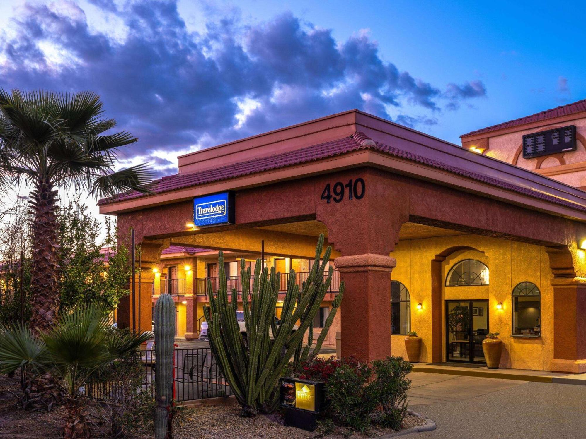 Travelodge By Wyndham Tucson Az Cortaro Buitenkant foto